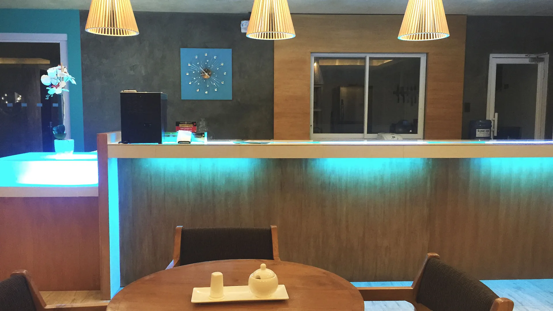 Resort Twin Tides Panglao Hotel